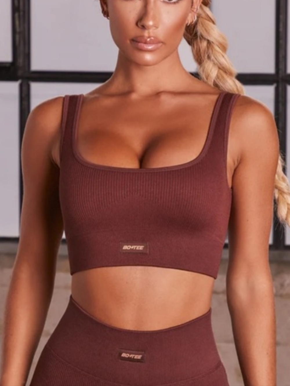 Bo+Tee Women's Ribbed Sports Bra – Chocolate Brown